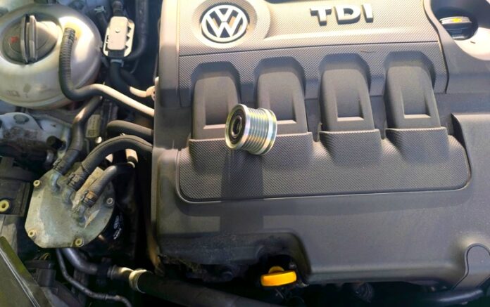 motor vw 1,6 tdi sa remenicom alternatora