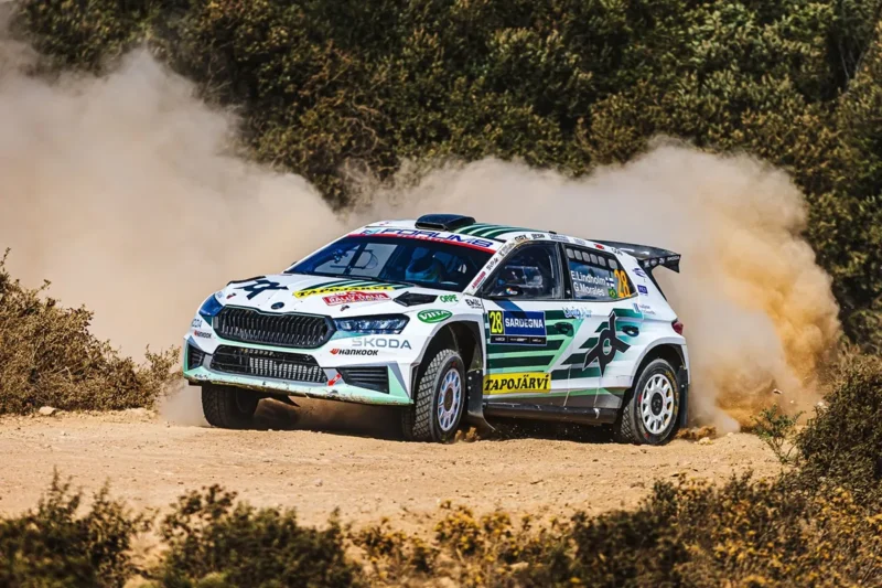 pogledajte skodu fabiu rally2 na wrc rally sardinija