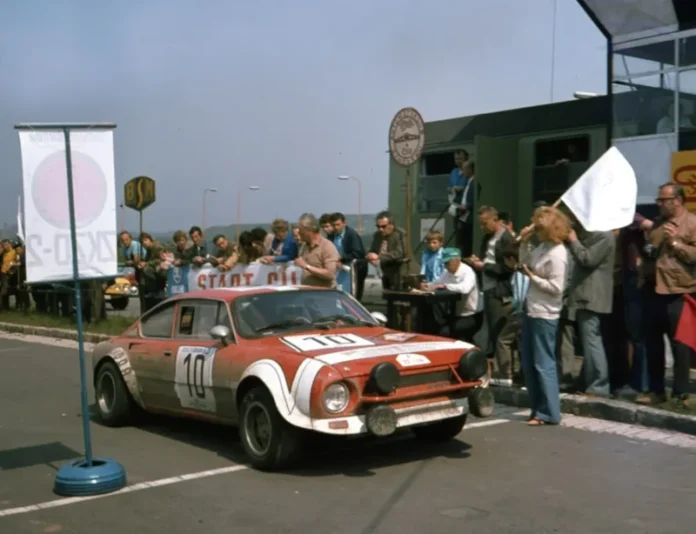 legendarna skoda 200 RS na startu relija